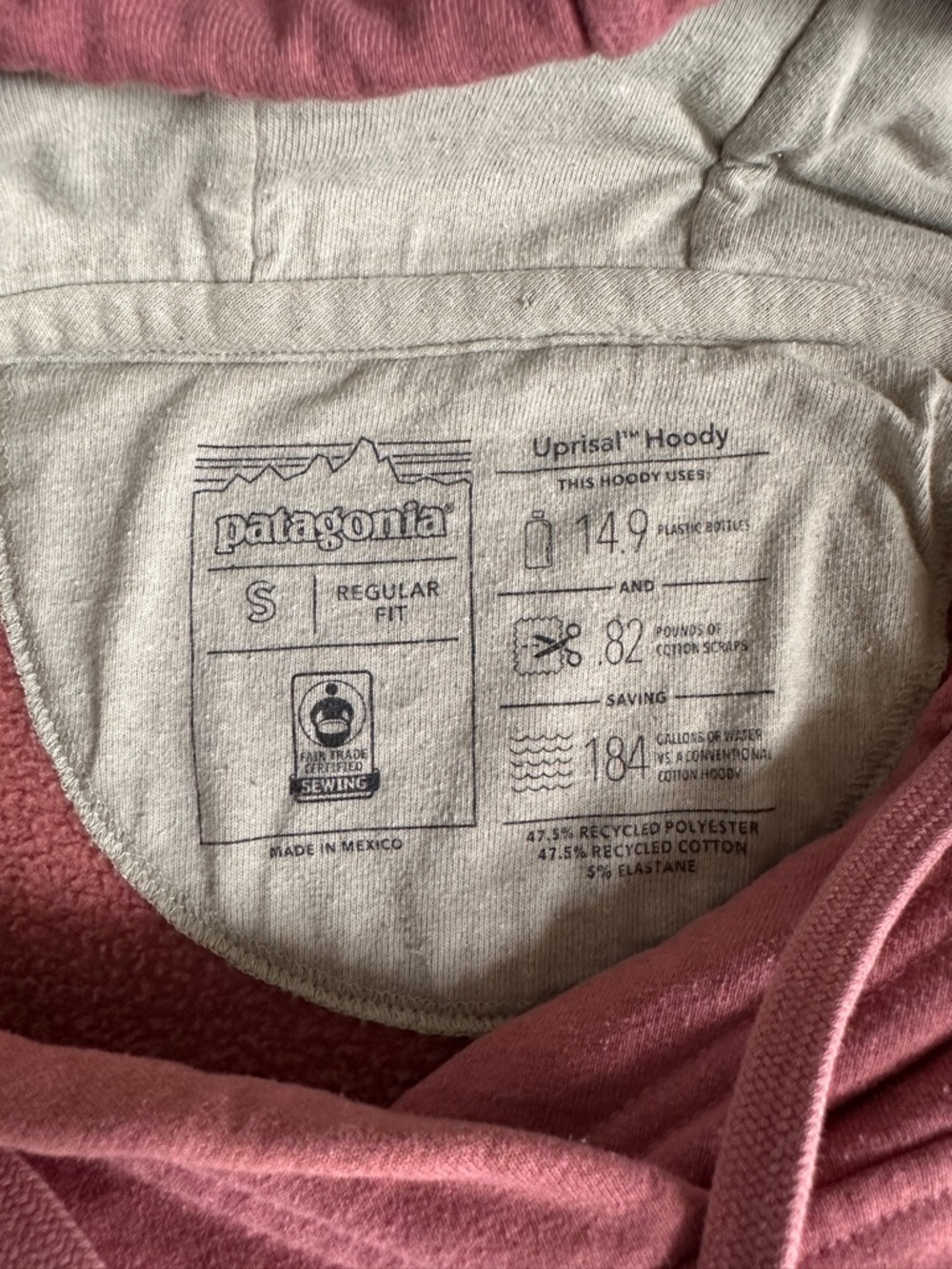 Patagonia hooded sweatshirt
Fitz Roy Bear Uprisal Hoodie Pink SMALL - Picture 5 of 8